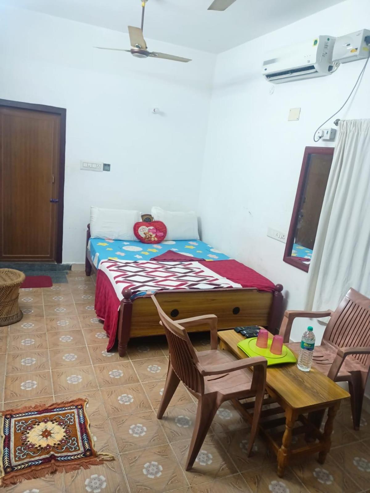 Squirrel Nest Guest House Mahabalipuram Exterior foto