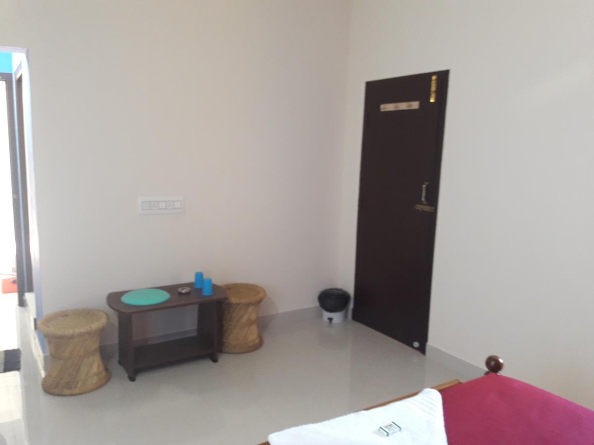 Squirrel Nest Guest House Mahabalipuram Exterior foto